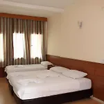 Tug Hotel