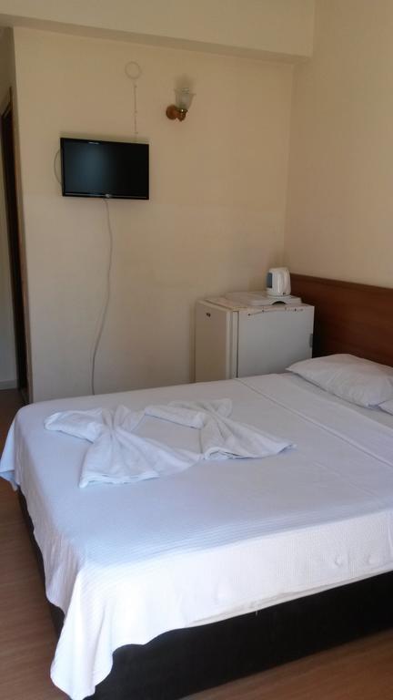Tug Hotel